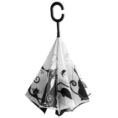 reverse-opening-umbrella-cats-black-white