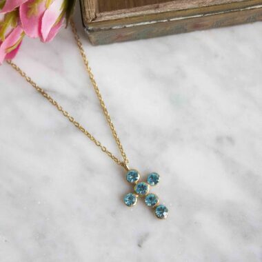 Heavenly Cross necklace with turquoise stone, handmade artisan pendant in 24k gold plated brass on durable stainless steel chain, symbolic spiritual jewelry, boho cross necklace, unique handmade small business accessory by Sunny Designs, Κολιέ Heavenly Cross με τιρκουάζ πέτρα, χειροποίητο μενταγιόν σταυρού από ορείχαλκο επιχρυσωμένο 24 καράτια σε ατσάλινη αλυσίδα, πνευματικό κόσμημα, boho χειροποίητο αξεσουάρ, μοναδικό κόσμημα μικρής επιχείρησης Sunny Designs