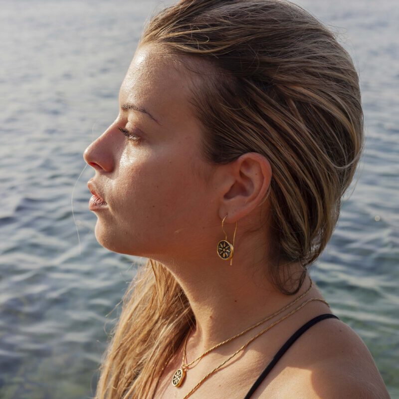 sunny designs, handmade jewelleries, χειροποίητα κοσμηματα, χειροποίητα σκουλαρίκια με ήλιο 24κ επιχρυσωμένα