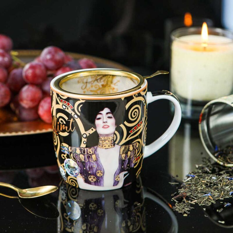 Mug in a metal tin - G. Klimt, Judith - Image 2