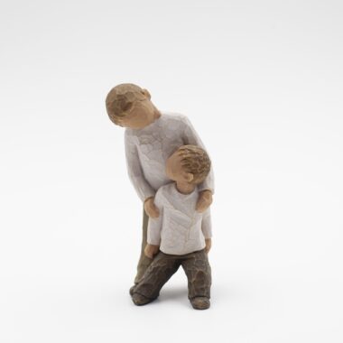 willow tree figurine,family figure, wedding gift, δωρο γάμου, ανθρωπινες στιγμες μοναδικα ειδη δώρων, δωρο για οικογένεια αδερφια