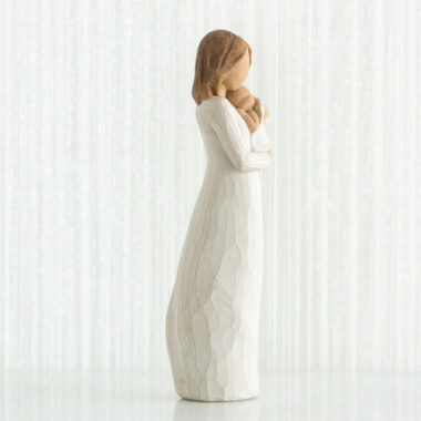8.5”h hand-painted resin figure Standing figure in cream dress, holding infant in cream blanket to her chest Packaging box includes enclosure card for gift-giving Dust with soft cloth or soft brush. Avoid water or cleaning solvents, Angel of Mine So loved, so very loved willow tree, δωρα αγαπης δωρα για νεα ξεκινηματα, δωρο για νεα μαμα, νεα μαμα, μοναδικα δωρα αγάπης, δωρα αθηνα, willow tree μοσχάτο