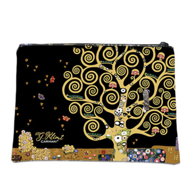 Elegant cosmetic bag showcasing the timeless Tree of Life design. Crafted by CARMANI, this bag features a convenient zip closure. Size: 21x15cm." "Cosmetic pouch adorned with the symbolic Tree of Life motif, inspired by CARMANI. Zippered for easy use and measuring 21x15cm.", Κομψή κοσμητική τσάντα που παρουσιάζει το διαχρονικό σχέδιο του Δέντρου της Ζωής. Κατασκευασμένη από την CARMANI, αυτή η τσάντα διαθέτει βολικό φερμουάρ. Διαστάσεις: 21x15cm." "Κοσμητική τσάντα με το συμβολικό σχέδιο του Δέντρου της Ζωής, εμπνευσμένη από την CARMANI. Με φερμουάρ για εύκολη χρήση και διαστάσεις 21x15cm."