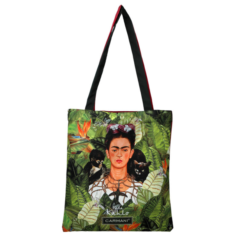 "Elevate your style with our Frida Kahlo-inspired tote/shoulder bag by Carmani, showcasing two distinct designs on each side. This 39x44cm bag, with a pocket inside, seamlessly merges Kahlo's artistic spirit with everyday functionality, offering a unique and versatile accessory for art enthusiasts and fashion-forward individuals." Αναβαθμίστε το στυλ σας με την τσάντα ώμου/τότε της Carmani, εμπνευσμένη από τη Frida Kahlo και παρουσιάζοντας δύο διακριτικά σχέδια σε κάθε πλευρά. Αυτή η τσάντα διαστάσεων 39x44cm, με εσωτερική τσέπη, συνδυάζει αρμονικά τον καλλιτεχνικό πνευματισμό της Kahlo με την καθημερινή λειτουργικότητα, προσφέροντας ένα μοναδικό και ευέλικτο αξεσουάρ για λάτρεις της τέχνης και όσους ακολουθούν τις τελευταίες τάσεις."