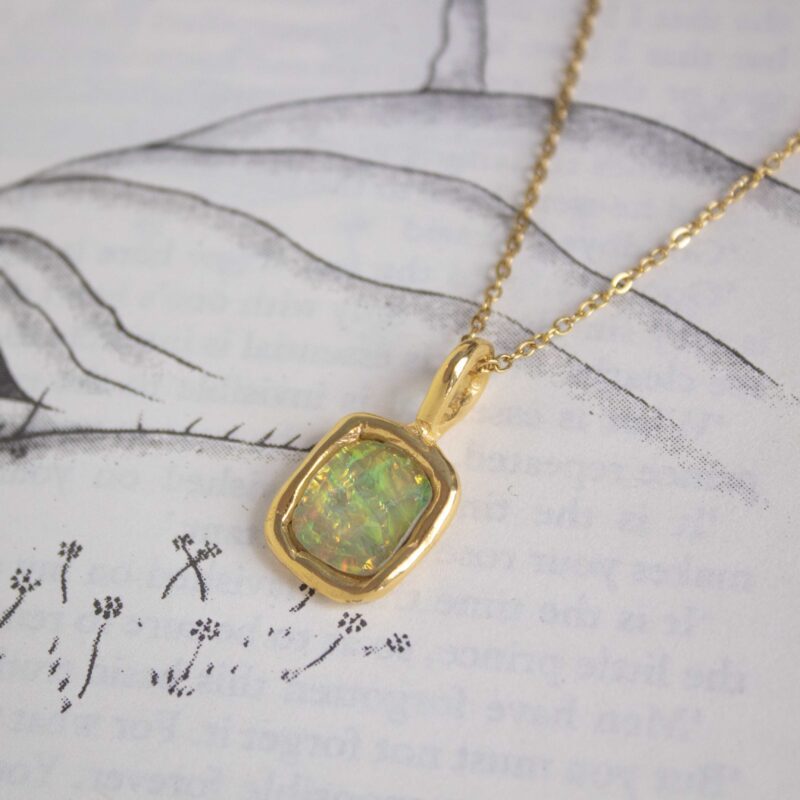 Harmony necklace with brown semi-precious stone, handmade artisan pendant in 24k gold plated brass on stainless steel chain, symbolic circle jewelry, earthy boho gemstone necklace, unique handmade small business accessory by Sunny Designs Κολιέ Harmony με καφέ ημιπολύτιμη πέτρα, χειροποίητο μενταγιόν κύκλου από ορείχαλκο επιχρυσωμένο 24 καράτια σε ατσάλινη αλυσίδα, γήινο boho κόσμημα, χειροποίητο αξεσουάρ από μικρή επιχείρηση Sunny Designs
