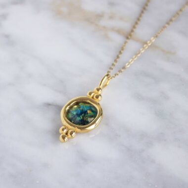 Harmony necklace with Iridescent Blue stone | Sunny Designs