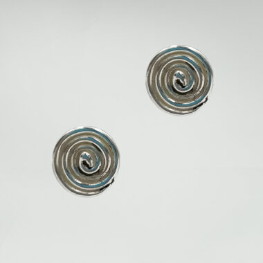 spiral earrings 925 silver, sterling silver handmade earrings, χειροποιητα σκουλαρίκια , χειροποίητα σκουλαρίκια μοσχάτο, ασημένια σκουλαρίκια, καρφωτά σκουλαρίκια σπείρα