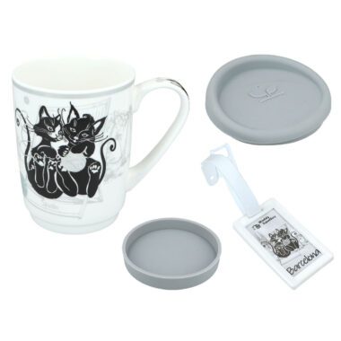 375ml porcelain travel mug from the Crazy Cats collection by Carmani, featuring whimsical cat artwork. This stylish and functional mug is perfect for coffee or tea on the go and makes a delightful gift for cat lovers. travel mug, porcelain mug, 375ml mug, Crazy Cats collection, Carmani mug, cat-themed mug, gift for cat lovers, stylish travel mug, unique gift, home and kitchen, insulated mug, artistic design Κούπα ταξιδιού 375ml από πορσελάνη της συλλογής Crazy Cats της Carmani, με χιουμοριστική τέχνη γάτας. Αυτή η κομψή και λειτουργική κούπα είναι ιδανική για καφέ ή τσάι εν κινήσει και αποτελεί μια χαρούμενη επιλογή δώρου για λάτρεις των γατών. κούπα ταξιδιού, πορσελάνη, κούπα 375ml, συλλογή Crazy Cats, κούπα Carmani, κούπα με θέμα γάτας, δώρο για λάτρεις των γατών, κομψή κούπα ταξιδιού, μοναδικό δώρο, είδη σπιτιού, κούπα με μόνωση, καλλιτεχνικός σχεδιασμός