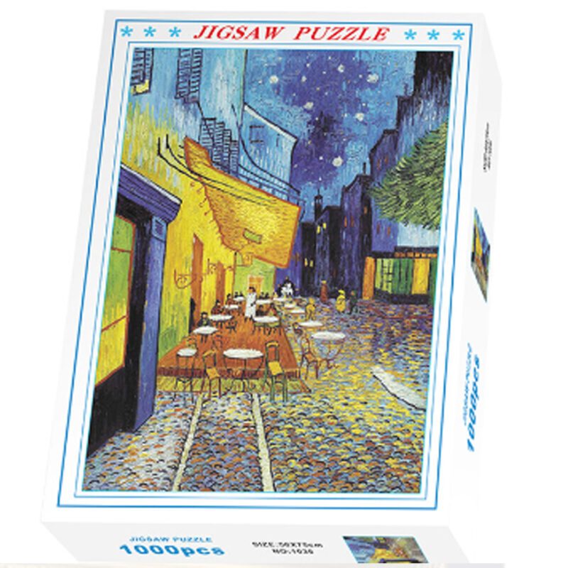 Enjoy a delightful challenge with this 1000-piece puzzle featuring Vincent van Gogh's renowned artwork, "Cafe Terrace at Night." This beautifully crafted puzzle is perfect for art enthusiasts and puzzle lovers, providing an engaging and rewarding experience. Ideal as a thoughtful gift, it comes with gift packaging, making it a wonderful present for any occasion. Cafe Terrace at Night puzzle, Van Gogh puzzle, 1000-piece puzzle, art puzzle, unique gifts, gift packaging, fun activities, thoughtful gift Ανακαλύψτε μια ευχάριστη πρόκληση με αυτό το παζλ 1000 κομματιών που απεικονίζει το διάσημο έργο του Βίνσεντ βαν Γκογκ, "Καφετέρια τη Νύχτα". Αυτό το όμορφα κατασκευασμένο παζλ είναι ιδανικό για λάτρεις της τέχνης και ενθουσιώδεις με τα παζλ, προσφέροντας μια συναρπαστική και ικανοποιητική εμπειρία. Ιδανικό ως στοχαστικό δώρο, συνοδεύεται από συσκευασία δώρου, καθιστώντας το μια υπέροχη επιλογή για κάθε περίσταση. Παζλ Καφετέρια τη Νύχτα, παζλ βαν Γκογκ, παζλ 1000 κομματιών, καλλιτεχνικό παζλ, μοναδικά δώρα, συσκευασία δώρου, διασκεδαστικές δραστηριότητες, στοχαστικό δώρο