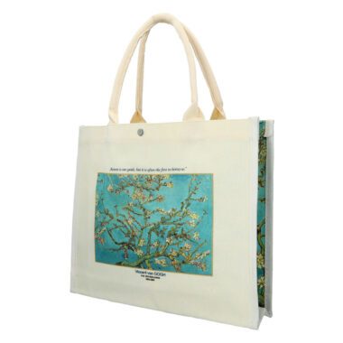 Linen bag featuring Vincent van Gogh's Blossoming Almond Tree artwork by Carmani. Vincent van Gogh, Blossoming Almond Tree, linen bag, art-inspired bag, van Gogh gift, stylish tote, eco-friendly bag, unique design, functional art, gift for art lovers , Τσάντα λινάτσα με έργο του Βίνσεντ βαν Γκογκ, Ανθισμένο Αμύγδαλο, από την Carmani. Βίνσεντ βαν Γκογκ, Ανθισμένο Αμύγδαλο, τσάντα λινάτσα, τσάντα εμπνευσμένη από τέχνη, δώρο βαν Γκογκ, στυλάτη τσάντα, οικολογική τσάντα, μοναδικός σχεδιασμός, λειτουργική τέχνη, δώρο για λάτρεις της τέχνης