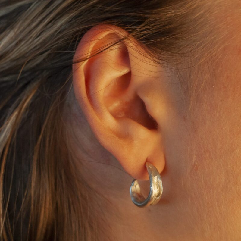 Cassiopeia small hoop earrings | Silver 925 | Sunny Designs - Image 2