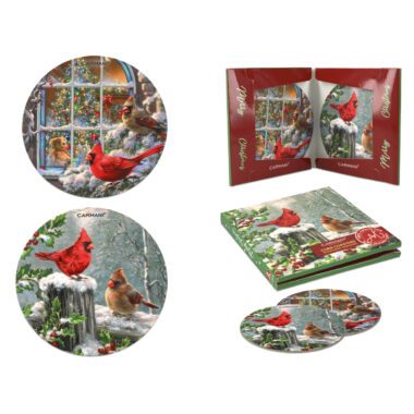 Set of 2 cork coasters with festive Christmas designs by Carmani. These beautifully crafted coasters add a festive touch to your table while protecting surfaces from heat and moisture. Perfect as a small Christmas gift, they come with gift packaging, making them a cheap Christmas gift for the holiday season. Christmas coasters, Carmani coasters, holiday decor, festive coasters, protective table accessories, kitchen gifts, gift packaging, cheap Christmas gift Σέτ από 2 σουβέρ από φελλό με γιορτινά σχέδια Χριστουγέννων από την Carmani. Αυτά τα όμορφα σχεδιασμένα σουβέρ προσθέτουν μια εορταστική πινελιά στο τραπέζι σας, προστατεύοντας τις επιφάνειες από τη θερμότητα και την υγρασία. Ιδανικά ως μικρό χριστουγεννιάτικο δώρο, συνοδεύονται από συσκευασία δώρου, κάνοντάς τα οικονομικό δώρο για τα Χριστούγεννα. Σουβέρ Χριστουγέννων, σουβέρ Carmani, χριστουγεννιάτικη διακόσμηση, εορταστικά σουβέρ, προστατευτικά αξεσουάρ τραπεζιού, δώρα κουζίνας, συσκευασία δώρου, οικονομικό δώρο Χριστουγέννων