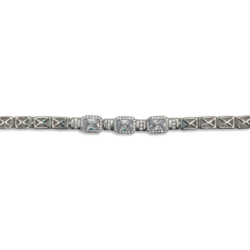 Silver 925 bracelet with diamond-like zircon stones and adjustable size extension, offering a timeless and elegant look. silver bracelet, diamond zircon bracelet, adjustable bracelet, silver 925 jewelry, non-color zircon stones, women’s bracelet, jewelry gift, elegant bracelet, luxury bracelet, sterling silver bracelet Βραχιόλι από ασήμι 925 με ζιργκόν που μοιάζουν με διαμάντια και ρυθμιζόμενο μέγεθος, προσφέροντας διαχρονική και κομψή εμφάνιση. ασημένιο βραχιόλι, βραχιόλι με ζιργκόν διαμάντια, ρυθμιζόμενο βραχιόλι, κόσμημα ασήμι 925, ζιργκόν χωρίς χρώμα, γυναικείο βραχιόλι, δώρο κόσμημα, κομψό βραχιόλι, πολυτελές βραχιόλι, βραχιόλι ασήμι