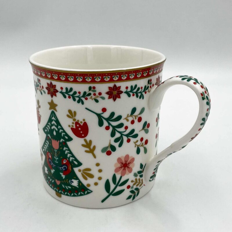 Christmas Mug – Christmas Tree Design A charming Christmas mug adorned with a festive Christmas tree design. Perfect for enjoying your favorite warm beverages during the holidays. A cozy addition to your seasonal celebrations and a thoughtful Christmas gift idea. Keywords: Christmas mug, Christmas tree design, festive holiday mug, holiday-themed cup, Christmas gifts, cozy holiday mug, Christmas drinkware, unique festive gift, warm beverage mug, seasonal coffee mug. Χριστουγεννιάτικη Κούπα – Σχέδιο Χριστουγεννιάτικο Δέντρο Μια γοητευτική χριστουγεννιάτικη κούπα διακοσμημένη με σχέδιο χριστουγεννιάτικου δέντρου. Ιδανική για να απολαμβάνετε τα αγαπημένα σας ζεστά ροφήματα κατά τη διάρκεια των γιορτών. Ένα ζεστό στοιχείο για τις γιορτινές σας στιγμές και μια προσεγμένη ιδέα για χριστουγεννιάτικο δώρο. Λέξεις-κλειδιά: χριστουγεννιάτικη κούπα, σχέδιο χριστουγεννιάτικο δέντρο, γιορτινή κούπα, κούπα με θέμα τις γιορτές, χριστουγεννιάτικα δώρα, ζεστή χριστουγεννιάτικη κούπα, χριστουγεννιάτικα σερβίτσια, μοναδικό δώρο γιορτών, κούπα για ζεστά ροφήματα, γιορτινή κούπα καφέ.