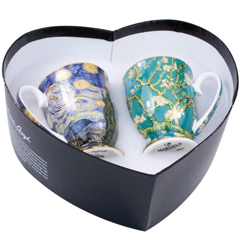 mug set, Van Gogh mugs, Starry Night and Almond Blossom mug set, art-inspired mug set, decorative gift box mugs, elegant coffee mugs, Vincent van Gogh gift, This set of two 280ml mugs with matching spoons, inspired by Van Gogh's "Starry Night" and "Almond Blossom," is beautifully packaged in a decorative gift box, perfect for art and coffee enthusiasts. Greek: σετ κούπες, κούπες Van Gogh, σετ κούπες Έναστρη Νύχτα και Almond Blossom, σετ κούπες εμπνευσμένο από την τέχνη, διακοσμητική συσκευασία δώρου, κομψές κούπες καφέ, δώρο Vincent van Gogh, Το σετ περιλαμβάνει δύο κούπες των 280ml με κουταλάκια, εμπνευσμένες από τα έργα "Έναστρη Νύχτα" και "Almond Blossom" του Van Gogh, σε διακοσμητική συσκευασία δώρου, ιδανικό για λάτρεις της τέχνης και του καφέ.