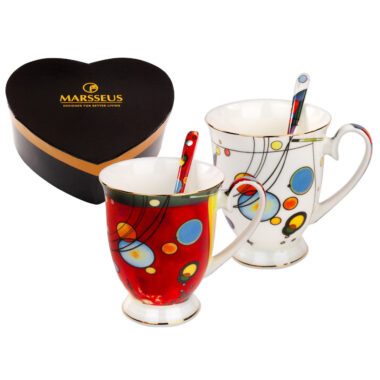 set of cups, Kandinsky cups, abstract art cups, cups with saucers and spoons, decorative gift box cups, elegant tea cups, Wassily Kandinsky gift, This set of two elegant cups with saucers and spoons, inspired by the abstract artworks of the great painter Wassily Kandinsky, is packaged in a decorative gift box. Capacity 280 ml * 2. Greek: σετ κούπες, κούπες Kandinsky, κούπες αφηρημένης τέχνης, κούπες με πιατάκια και κουτάλια, διακοσμητική συσκευασία δώρου, κομψές κούπες τσαγιού, δώρο Wassily Kandinsky, Αυτό το σετ από δύο κομψές κούπες με πιατάκια και κουτάλια είναι εμπνευσμένο από τα αφηρημένα έργα του μεγάλου ζωγράφου Wassily Kandinsky. Συσκευασμένο σε διακοσμητική συσκευασία δώρου. Χωρητικότητα 280 ml * 2.