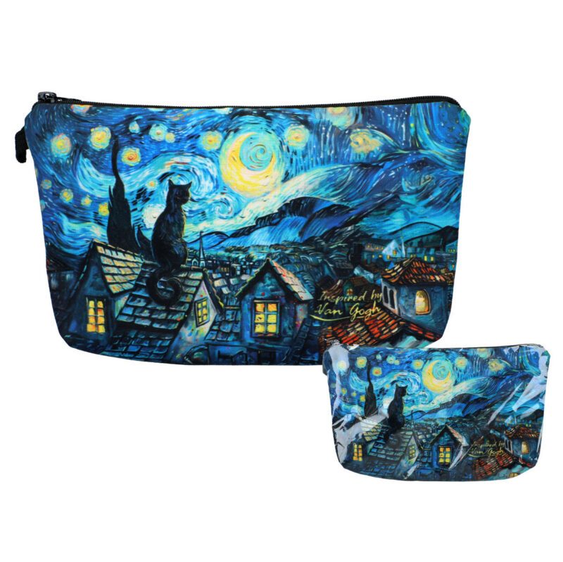 This cosmetic bag combines functionality and art, featuring designs inspired by Vincent van Gogh’s masterpieces. Its compact size and zipper closure make it perfect for organizing makeup and essentials, while the artistic patterns add a unique, stylish touch.Cosmetic bag inspired by Vincent van Gogh, art-inspired makeup bag, zipper cosmetic pouch, stylish travel bag, women’s accessory, artistic gift, organizer for beauty essentials, Van Gogh design, compact and functional bag, art lover’s gift. Αυτή η τσάντα καλλυντικών συνδυάζει λειτουργικότητα και τέχνη, με σχέδια εμπνευσμένα από τα αριστουργήματα του Βίνσεντ βαν Γκογκ. Το συμπαγές μέγεθός της και το φερμουάρ την καθιστούν ιδανική για την οργάνωση των καλλυντικών και των απαραίτητων ειδών, ενώ τα καλλιτεχνικά σχέδια προσθέτουν μια μοναδική και κομψή πινελιά. Τσάντα καλλυντικών εμπνευσμένη από τον Βίνσεντ βαν Γκογκ, τσάντα μακιγιάζ με σχέδιο τέχνης, τσάντα καλλυντικών με φερμουάρ, στυλάτη τσάντα ταξιδιού, αξεσουάρ για γυναίκες, καλλιτεχνικό δώρο, οργάνωση για καλλυντικά, σχέδιο Βαν Γκογκ, συμπαγής και λειτουργική τσάντα, δώρο για λάτρεις της τέχνης.