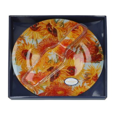 Decorative plate with spatula featuring Van Gogh's Sunflowers. This elegant set includes a beautifully designed plate and a spatula, perfect for serving desserts or as a decorative piece in your home. Ideal for art lovers and those who appreciate high-quality home decor.decorative plate with spatula, Van Gogh Sunflowers, art-inspired plate set, dessert serving set, Van Gogh home decor, unique art plates, elegant serving set, home decor gift, ceramic art plate, art lover gift, sunflower decor. Διακοσμητικό πιάτο με σπάτουλα με το έργο του Van Gogh Ηλιοτρόπια. Αυτό το κομψό σετ περιλαμβάνει ένα όμορφα σχεδιασμένο πιάτο και σπάτουλα, ιδανικό για σερβίρισμα γλυκών ή ως διακοσμητικό αντικείμενο στο σπίτι σας. Ιδανικό για λάτρεις της τέχνης και για όσους εκτιμούν τη μοναδική διακόσμηση υψηλής ποιότητας.διακοσμητικό πιάτο με σπάτουλα, Van Gogh Ηλιοτρόπια, σετ πιάτου εμπνευσμένο από τέχνη, σετ σερβιρίσματος γλυκών, διακόσμηση σπιτιού Van Gogh, μοναδικά πιάτα τέχνης, κομψό σετ σερβιρίσματος, δώρο διακόσμησης σπιτιού, κεραμικό πιάτο τέχνης, δώρο για λάτρεις της τέχνης, διακόσμηση ηλιοτροπίων.