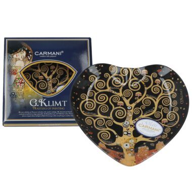 Decorative heart plate - G. Klimt, Tree of Life (CARMANI). A beautiful heart-shaped decorative plate inspired by Gustav Klimt's masterpiece Tree of Life. Made with high-quality materials, it is perfect as an elegant home decor piece or a thoughtful gift for art lovers. Keywords: decorative plate, heart-shaped plate, Gustav Klimt, Tree of Life, art-inspired home decor, elegant gift, Carmani collection. Διακοσμητική πιατέλα καρδιά - G. Klimt, Το Δέντρο της Ζωής (CARMANI). Μια πανέμορφη διακοσμητική πιατέλα σε σχήμα καρδιάς, εμπνευσμένη από το αριστούργημα Το Δέντρο της Ζωής του Gustav Klimt. Κατασκευασμένη από υλικά υψηλής ποιότητας, αποτελεί μια κομψή προσθήκη στη διακόσμηση του σπιτιού ή ένα ξεχωριστό δώρο για λάτρεις της τέχνης. Λέξεις-κλειδιά: διακοσμητική πιατέλα, πιατέλα καρδιά, Gustav Klimt, Το Δέντρο της Ζωής, διακόσμηση εμπνευσμένη από την τέχνη, κομψό δώρο, συλλογή Carmani