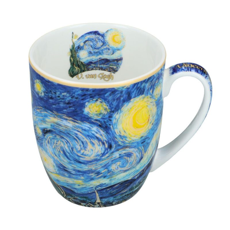 Camio mug - V. van Gogh, Starry Night (CARMANI). This elegant Camio mug features Vincent van Gogh's iconic "Starry Night," capturing the artist's mesmerizing swirls of color. Made of high-quality porcelain, it’s a perfect piece for both art lovers and collectors. Produced by Carmani, this limited edition mug offers a unique blend of beauty and functionality. 400ml capacity. Κούπα Camio - Β. βαν Γκογκ, Εναστρη Νύχτα (CARMANI). Αυτή η κομψή κούπα Camio παρουσιάζει το εμβληματικό έργο "Εναστρη Νύχτα" του Βίνσεντ βαν Γκογκ, αποτυπώνοντας τους μαγευτικούς ελικοειδείς χρωματισμούς του καλλιτέχνη. Κατασκευασμένη από υψηλής ποιότητας πορσελάνη, είναι ένα ιδανικό κομμάτι για τους λάτρεις της τέχνης και τους συλλέκτες. Παραγωγής Carmani, αυτή η περιορισμένης έκδοσης κούπα προσφέρει έναν μοναδικό συνδυασμό ομορφιάς και λειτουργικότητας. Χωρητικότητα 400ml. Camio mug, Vincent van Gogh, Starry Night, art mug, limited edition mug, porcelain mug, Carmani mug, luxury mug, van Gogh mug, Εναστρη Νύχτα, πορσελάνη, κούπα τέχνης, περιορισμένη