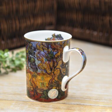 Mug Classic New - V. van Gogh, Garden (CARMANI). An elegant and charming mug featuring Vincent van Gogh's "Garden" painting. Perfect for enjoying coffee or tea with a friend, this 360ml mug combines artistic beauty with everyday use. Κούπα Classic New - Β. βαν Γκογκ, Κήπος (CARMANI). Μια κομψή και γοητευτική κούπα με το έργο "Κήπος" του Βίνσεντ βαν Γκογκ. Ιδανική για να απολαύσετε καφέ ή τσάι με έναν φίλο, αυτή η κούπα 360ml συνδυάζει την καλλιτεχνική ομορφιά με την καθημερινή χρήση. Classic mug, Vincent van Gogh, Garden, art mug, 360ml mug, Carmani mug, limited edition mug, luxury mug, van Gogh mug, Κήπος, πορσελάνη, κούπα τέχνης, κούπα με έργο τέχνης.