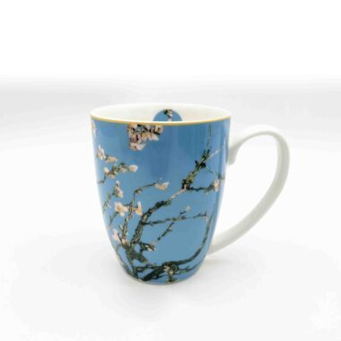 Elegant porcelain mugs featuring famous paintings, including Van Gogh’s Almond Blossom, Klimt’s The Kiss, and other iconic artworks. These beautifully crafted mugs are perfect for art lovers, combining timeless art with functionality. Each mug showcases a famous masterpiece, making it a unique gift for those who appreciate fine art. The durable porcelain ensures long-lasting use, and the artistic designs bring a touch of culture to your tea time.