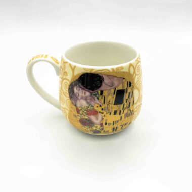 Elegant porcelain mugs featuring famous paintings, including Van Gogh’s Almond Blossom, Klimt’s The Kiss, and other iconic artworks. These beautifully crafted mugs are perfect for art lovers, combining timeless art with functionality. Each mug showcases a famous masterpiece, making it a unique gift for those who appreciate fine art. The durable porcelain ensures long-lasting use, and the artistic designs bring a touch of culture to your tea time.