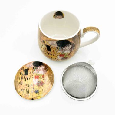 Elegant porcelain mugs featuring famous paintings, including Van Gogh’s Almond Blossom, Klimt’s The Kiss, and other iconic artworks. These beautifully crafted mugs are perfect for art lovers, combining timeless art with functionality. Each mug showcases a famous masterpiece, making it a unique gift for those who appreciate fine art. The durable porcelain ensures long-lasting use, and the artistic designs bring a touch of culture to your tea time.