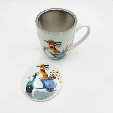 Charming porcelain dog mugs with a built-in strainer and matching lid, perfect for dog lovers and tea enthusiasts. Featuring playful dog illustrations, these mugs combine style and practicality, ideal for enjoying your favorite tea. High-quality porcelain ensures durability, and the lid helps keep your beverage warm. A thoughtful gift for dog lovers.