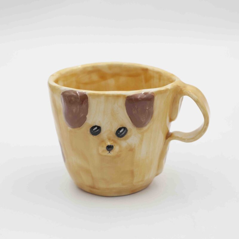 Handmade ceramic dog-themed mugs featuring beautifully crafted designs of popular dog breeds: Husky, Cocker Spaniel, Maltese, Chihuahua, and Pug. Perfect for dog lovers seeking unique and functional pottery that celebrates their favorite pets. Χειροποίητες κεραμικές κούπες με θέμα σκύλους, με υπέροχα σχέδια δημοφιλών φυλών: Χάσκι, Κόκερ Σπάνιελ, Μαλτέζ, Τσιουάουα και Παγκ. Ιδανικές για λάτρεις των σκύλων που αναζητούν μοναδική και χρηστική κεραμική που τιμά τα αγαπημένα τους κατοικίδια.