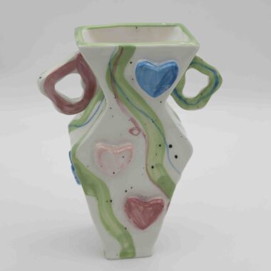 beautiful ceramic vase with lines and hearts and colors. Κεραμικό βάζο με καρδιές και γραμμές και παλ χρώματα.