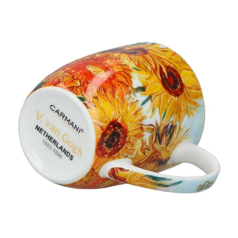 Cameo porcelain mug with Van Gogh’s "Sunflowers" – elegant 400ml mug by Carmani.Van Gogh Sunflowers mug, Sunflowers porcelain mug, Carmani Van Gogh collection, 400ml art mug, Van Gogh coffee mug, artistic tea cup, Sunflowers drinkware, gifts for art lovers, elegant porcelain mugs, Van Gogh kitchen accessories, κούπα Βαν Γκογκ, πορσελάνινη κούπα Ηλιοτρόπια, καλλιτεχνική κούπα 400ml, Carmani Ελλάδα, Van Gogh δώρα, ηλιοτρόπια κούπα καφέ, πορσελάνινα είδη τέχνης, Van Gogh πορσελάνη, αξεσουάρ κουζίνας με τέχνη,Κούπα Cameo με το έργο "Ηλιοτρόπια" του Βαν Γκογκ – πορσελάνινη κούπα 400ml από την Carmani.