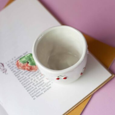 handmade ceramic mug with 3d tangerines, watermelons,strawberries,lemons,cherries and bananas. χειροποίητες κεραμικές κούπες με 3d φρούτα όπως τα κεράσια τις μπανάνες τα μανταρίνια τα καρπούζια τα λεμόνια και τις φράουλες.