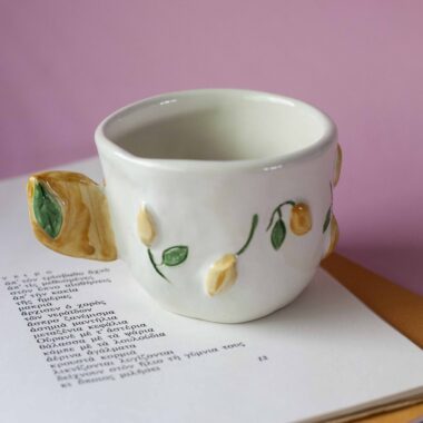handmade ceramic mug with 3d tangerines, watermelons,strawberries,lemons,cherries and bananas. χειροποίητες κεραμικές κούπες με 3d φρούτα όπως τα κεράσια τις μπανάνες τα μανταρίνια τα καρπούζια τα λεμόνια και τις φράουλες.
