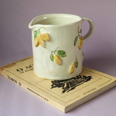 handmade ceramic jug with 3d lemons. χειροποίητη κεραμική κανάτα με 3d λεμόνια.