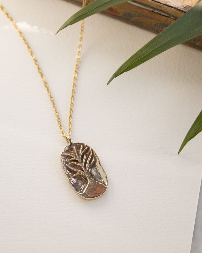 Tree of Life necklace, handmade 24k gold plated brass pendant with engraved tree design, symbolic jewelry representing growth, strength, family and connection, artisan boho chic necklace on stainless steel chain by Sunny Designs Χειροποίητο κολιέ Tree of Life με μενταγιόν χαραγμένο δέντρο από επιχρυσωμένο ορείχαλκο σε ατσάλινη αλυσίδα, μοναδικό συμβολικό bohemian κόσμημα, χειροποίητη δημιουργία μικρής επιχείρησης Sunny Designs