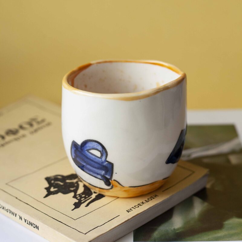 ceramic cup with jugs. handmade and handpainted. perfect for ice coffee, juice and even water. Κεραμικό ποτήρι με ζωγραφισμένες κανάτες. Ιδανικό για παγωμένο καφέ, χυμό ακομα και νερό.