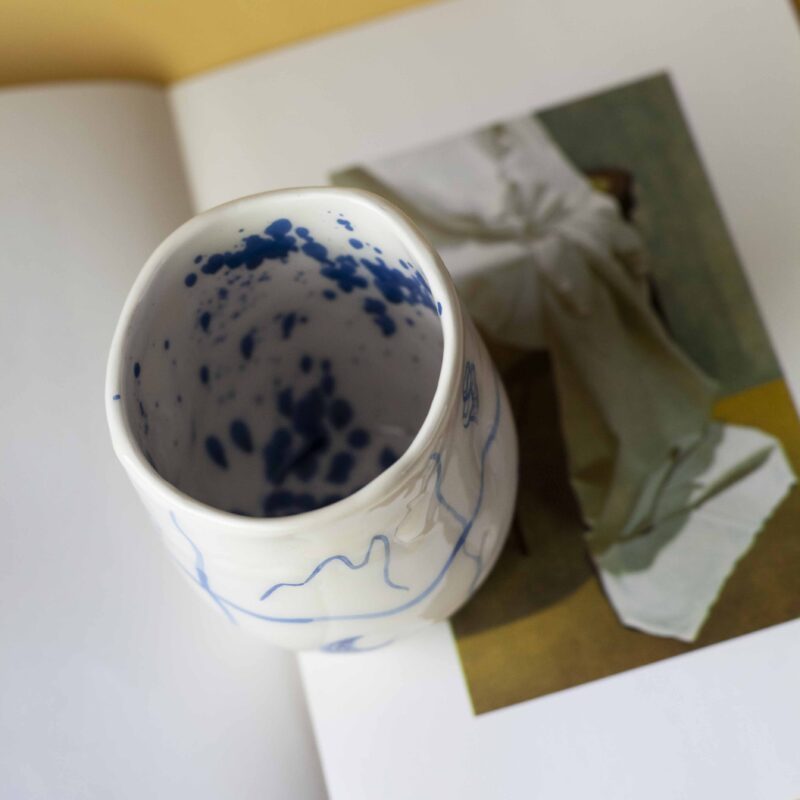 ceramic cup with summer vibes. handmade and handpainted. perfect for ice coffee, juice and even water. Κεραμικό ποτήρι με ζωγραφισμένα vibes του καλοκαιριού. Ιδανικό για παγωμένο καφέ, χυμό ακομα και νερό.