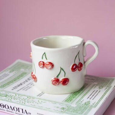Handmade mug with 3d cherries. 3 sizes. 1 for espresso , 2 for capuccino, 3 for filter. χειροποίητη κεραμική κούπα με 3ντι κεράσια σε τρία μεγέθη. 1 για εσπρέσο, 2 για καπουτσίνο και 3 για φίλτρου.