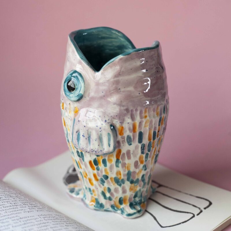 Handmade fish vase. beautiful colors of pink, turquoise and orange. very cute beautiful and unique. κεραμικό βάζο με όμορφα χρώματα όπως ροζ, πορτοκαλί και τιρκουάζ . πολύ όμορφο και μοναδικό.