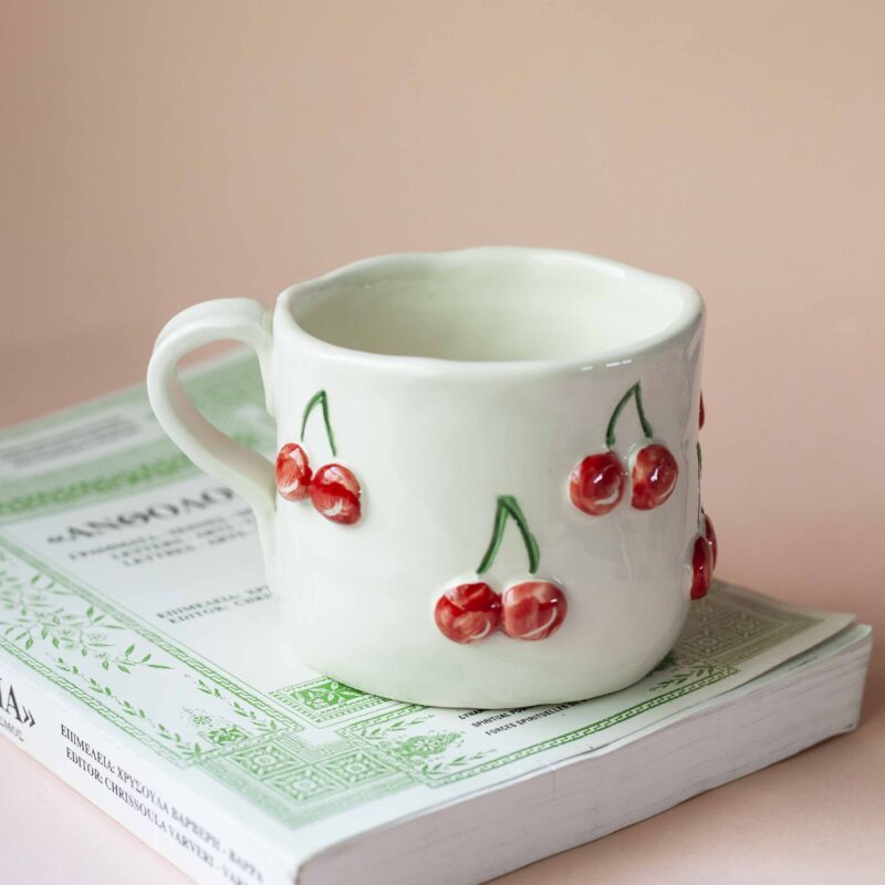 Handmade mug with 3d cherries. 3 sizes. 1 for espresso , 2 for capuccino, 3 for filter. χειροποίητη κεραμική κούπα με 3ντι κεράσια σε τρία μεγέθη. 1 για εσπρέσο, 2 για καπουτσίνο και 3 για φίλτρου.