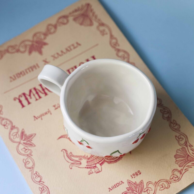 Handmade mug with 3d cherries. 3 sizes. 1 for espresso , 2 for capuccino, 3 for filter. χειροποίητη κεραμική κούπα με 3ντι κεράσια σε τρία μεγέθη. 1 για εσπρέσο, 2 για καπουτσίνο και 3 για φίλτρου.