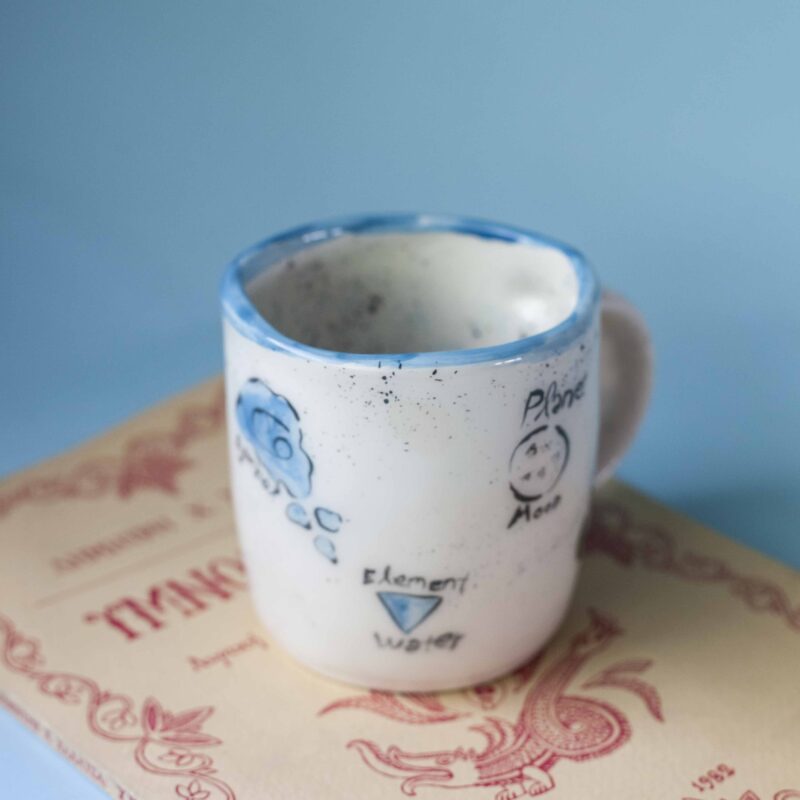the mug of cancer. beautiful handmade ceramic mug about all the cancer sign vibes. χειροποίητη κεραμική κούπα με το ζώδιο του καρκίνου και τα vibes του.