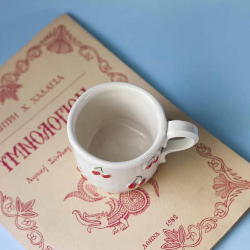 Handmade mug with 3d cherries. 3 sizes. 1 for espresso , 2 for capuccino, 3 for filter. χειροποίητη κεραμική κούπα με 3ντι κεράσια σε τρία μεγέθη. 1 για εσπρέσο, 2 για καπουτσίνο και 3 για φίλτρου.