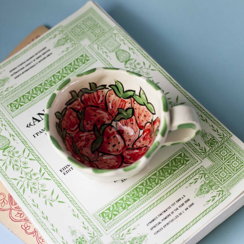 Mug with Strawberries - Mugaki
