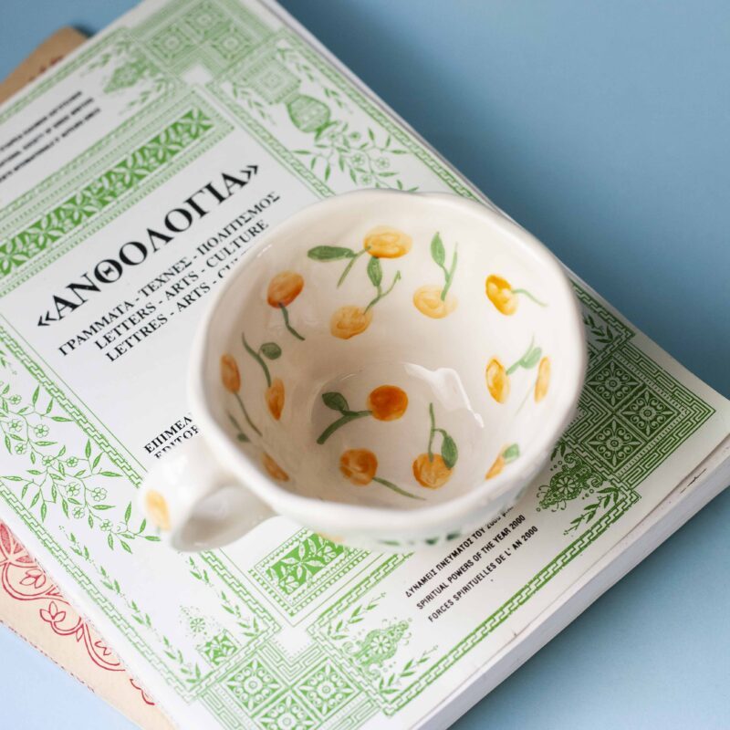 mug give less fucks with tangerines. κεραμική κούπα με μανταρίνια και επικό στίχο .