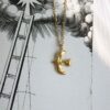 Κολιέ Bird of Freedom, κομψό χειροποίητο μενταγιόν πουλιού από ορείχαλκο επιχρυσωμένο 24 καράτια, boho chic συμβολικό κόσμημα, handmade jewelry για ελεύθερο και μοναδικό στυλ Sunny Designs