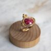 Melody ring with pink stone, handmade in 24k gold plated brass, artisan boho chic jewelry, elegant feminine statement ring by Sunny Designs Δαχτυλίδι Melody με ροζ πέτρα, χειροποίητο από ορείχαλκο επιχρυσωμένο 24 καράτια. Κομψό boho chic artisan κόσμημα, μοναδικό statement δαχτυλίδι Sunny Designs.