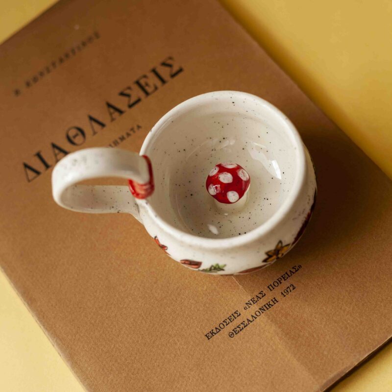 small espresso cup. In fall and Halloween Vibes. perfect for espresso. μικρό εσπρέσσο φλιτζανάκι σε Χαλογουιν και φθινοπωρινά vibes.