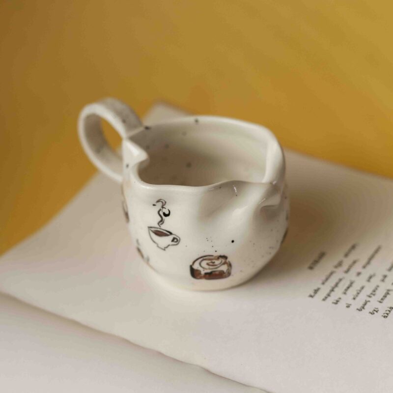 small espresso cup. In fall and Halloween Vibes. perfect for espresso. μικρό εσπρέσσο φλιτζανάκι σε Χαλογουιν και φθινοπωρινά vibes.